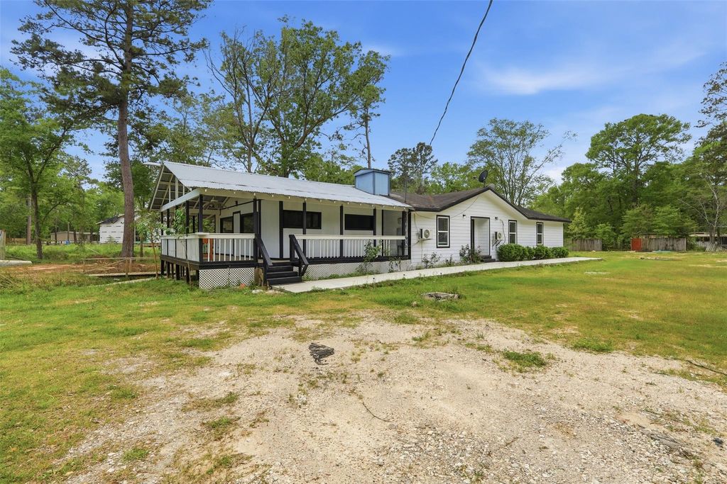 Photo of 26462 Spanish Oaks Drive, New Caney, TX 77357 (MLS # 69374888)