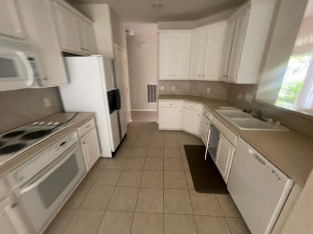 7818 Glenn Cliff Drive
