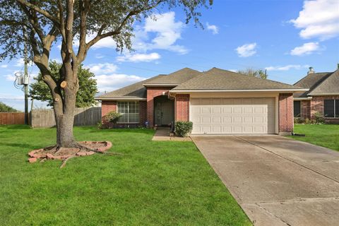 Photo of 14631 Englebrook Drive, Houston, TX 77095 (MLS # 22763812)