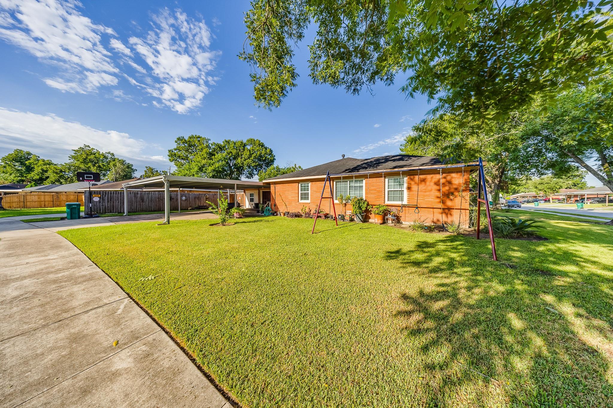 1602 Easthaven Drive