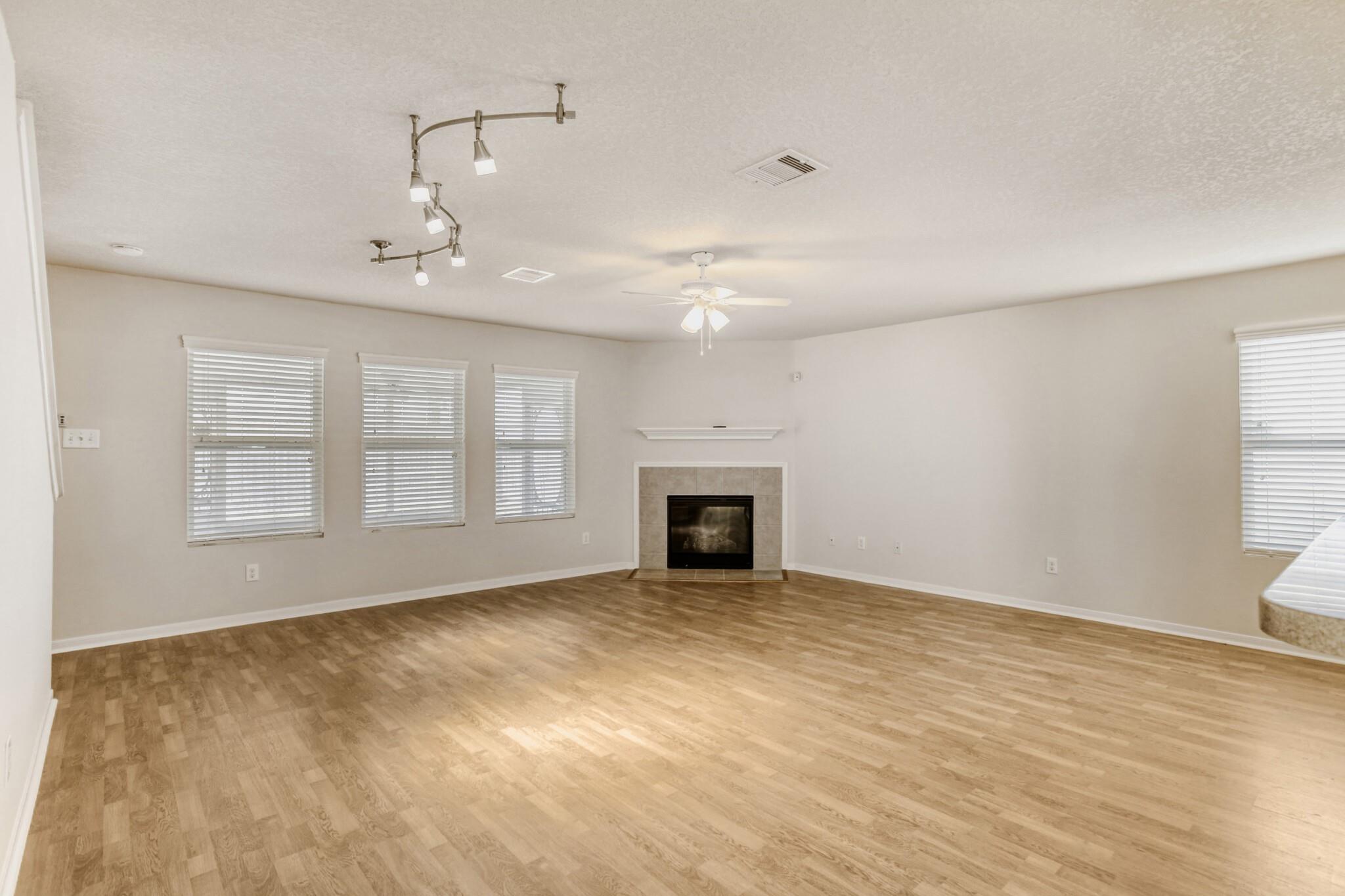 16870 Blackberry Lily Lane