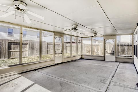 Tiny photo for 16870 Blackberry Lily Lane, Conroe, TX 77385 (MLS # 74053879)