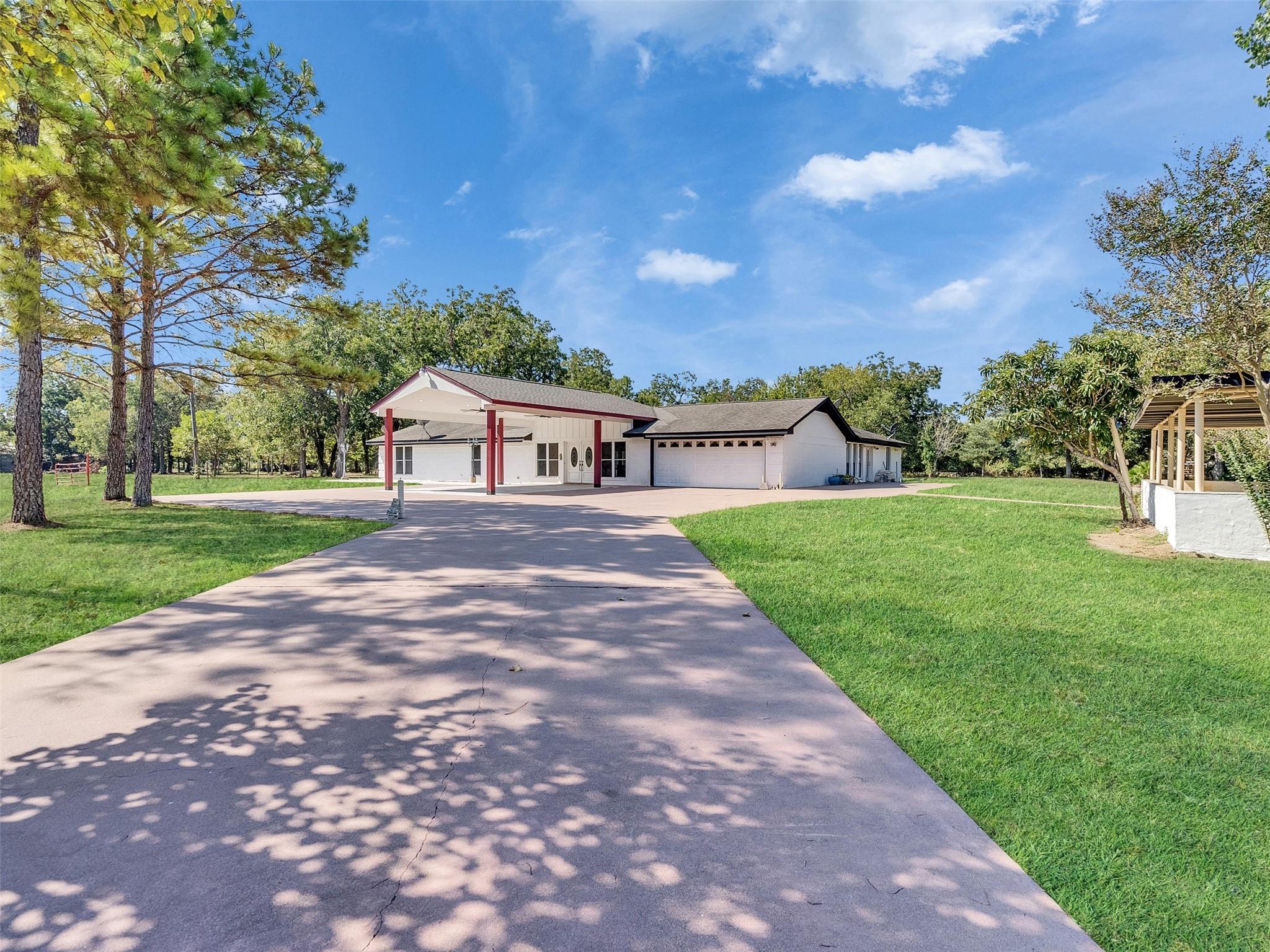 36219 County Line Road S