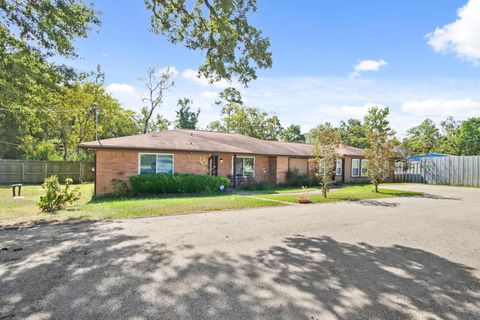 Photo of 5302 Treaschwig Road, Spring, TX 77373 (MLS # 43078260)