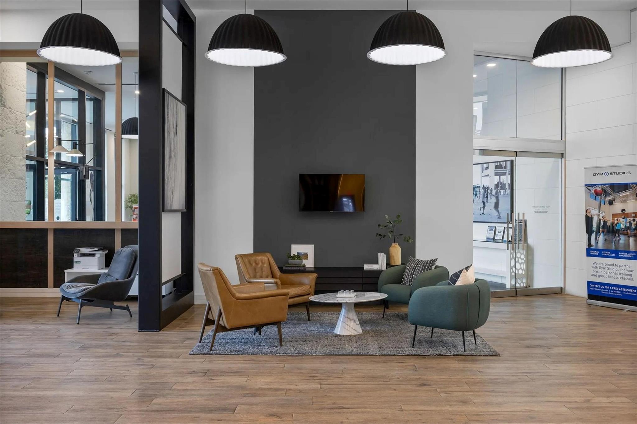 3201 Esperanza Crossing 317