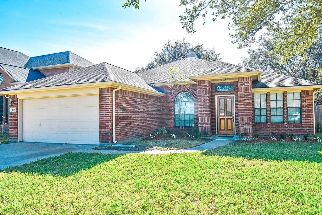 Photo of 21619 Oakcreek Court, Katy, TX 77450 (MLS # 61400145)