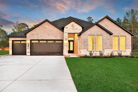 304 Louvenia Court Pinehurst TX 77362