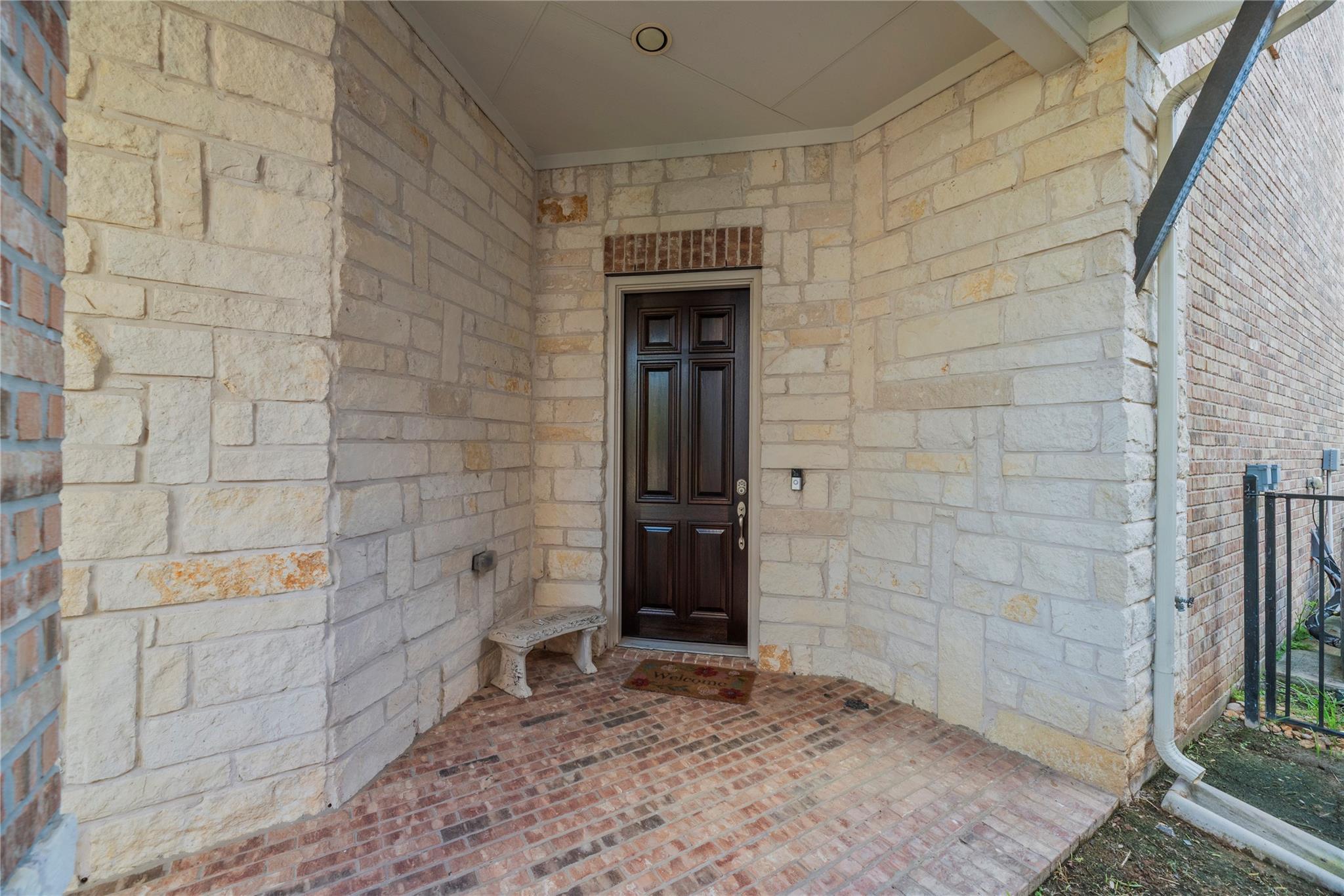 17922 Olde Oaks Estate Court