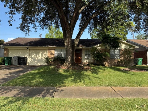 Photo of 12119 Dunlap Street, Houston, TX 77035 (MLS # 78073124)
