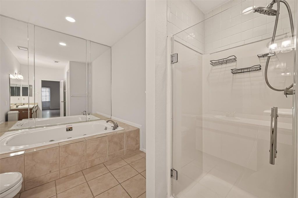 Photo of 8097 El Mundo Street #8097, Houston, TX 77054 (MLS # 18813607)