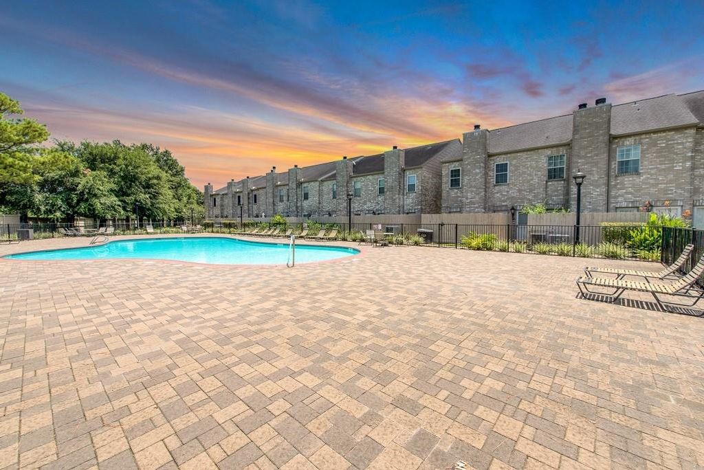 Photo of 8097 El Mundo Street #8097, Houston, TX 77054 (MLS # 18813607)