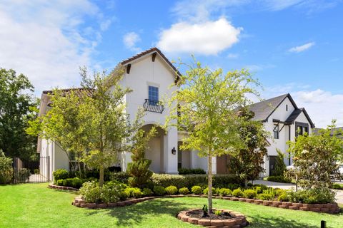 Photo of 11 Floral Vista Drive, Tomball, TX 77375 (MLS # 54755094)