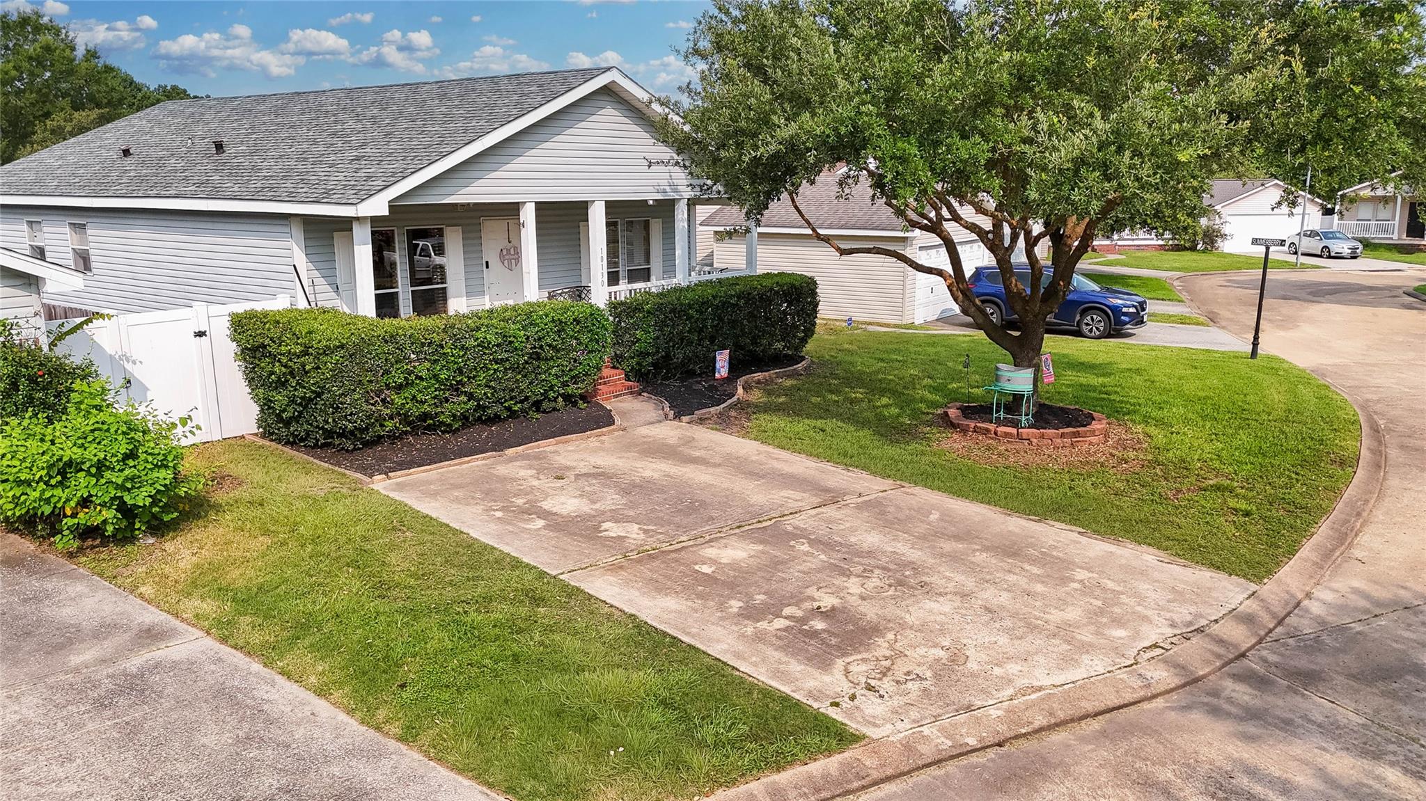 10130 Summerberry Lane