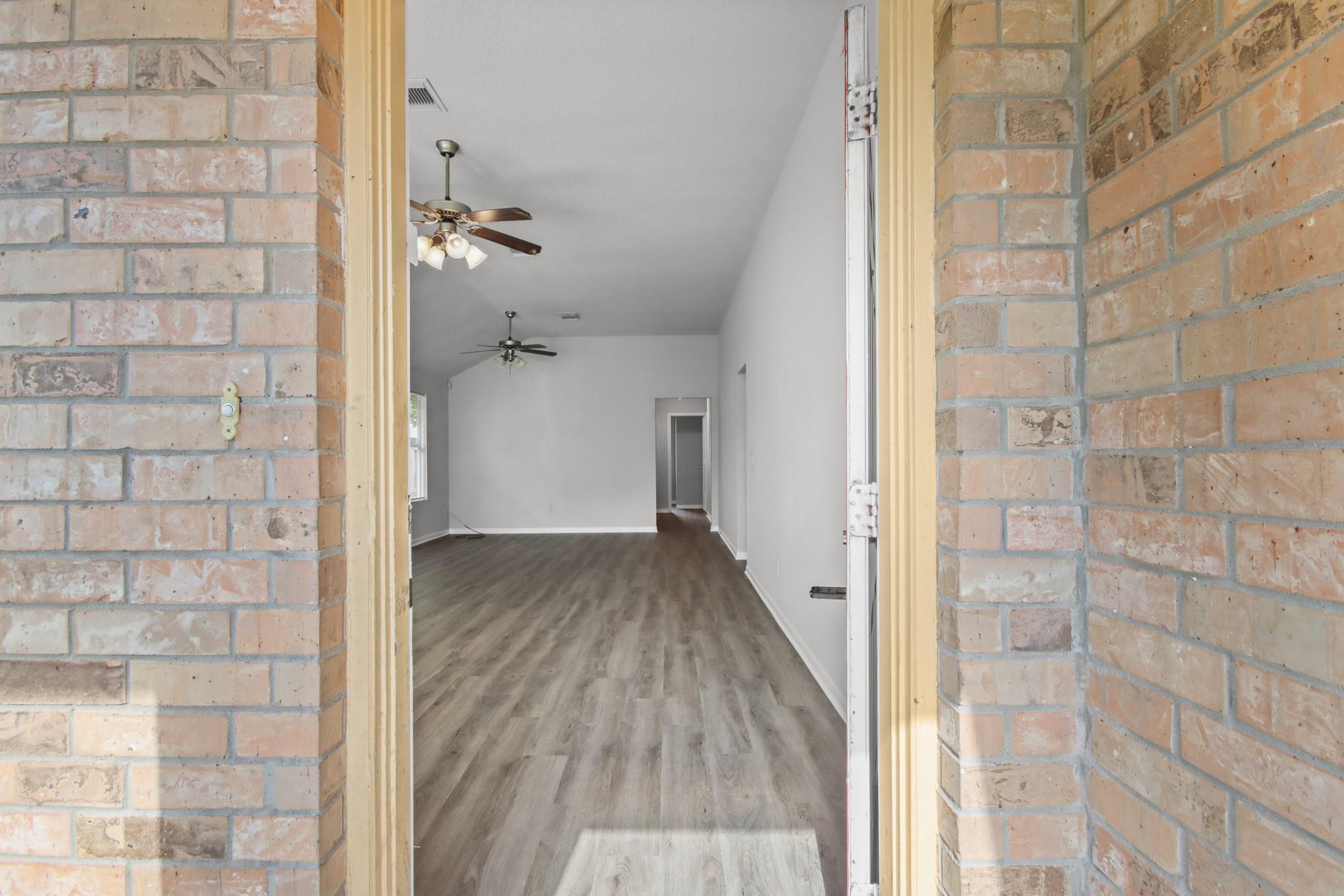 16107 Catbird Court