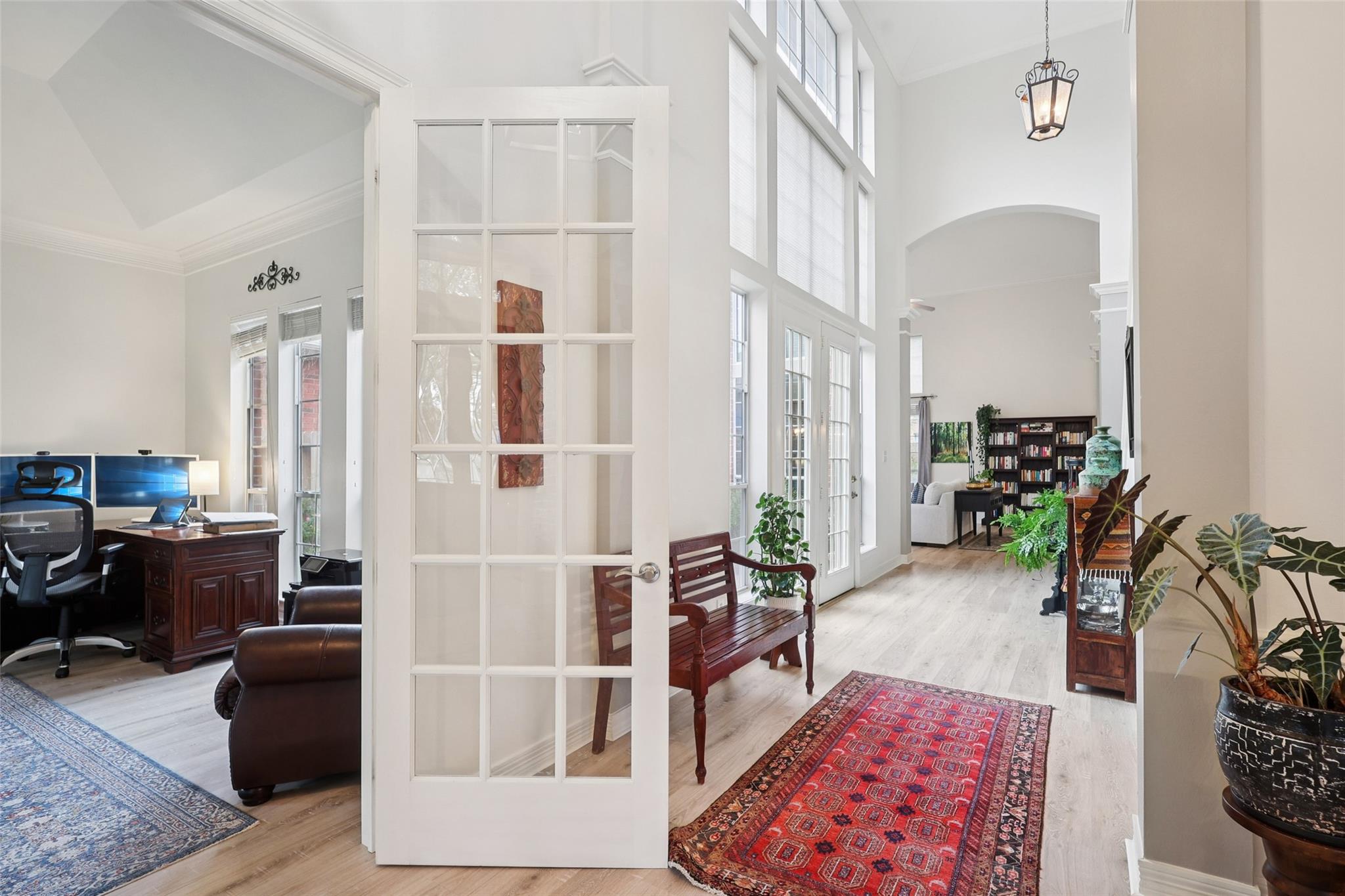 2906 Amy Shores Court