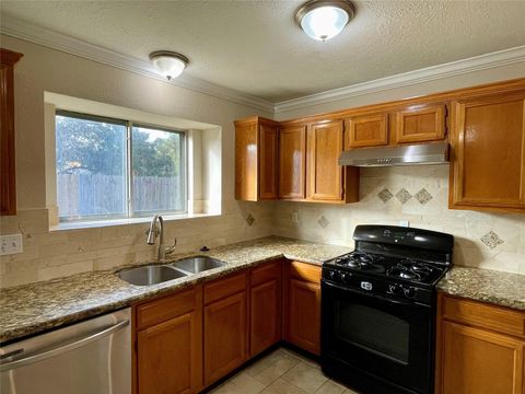 Photo of 2622 Olster Drive, Houston, TX 77084 (MLS # 81560920)