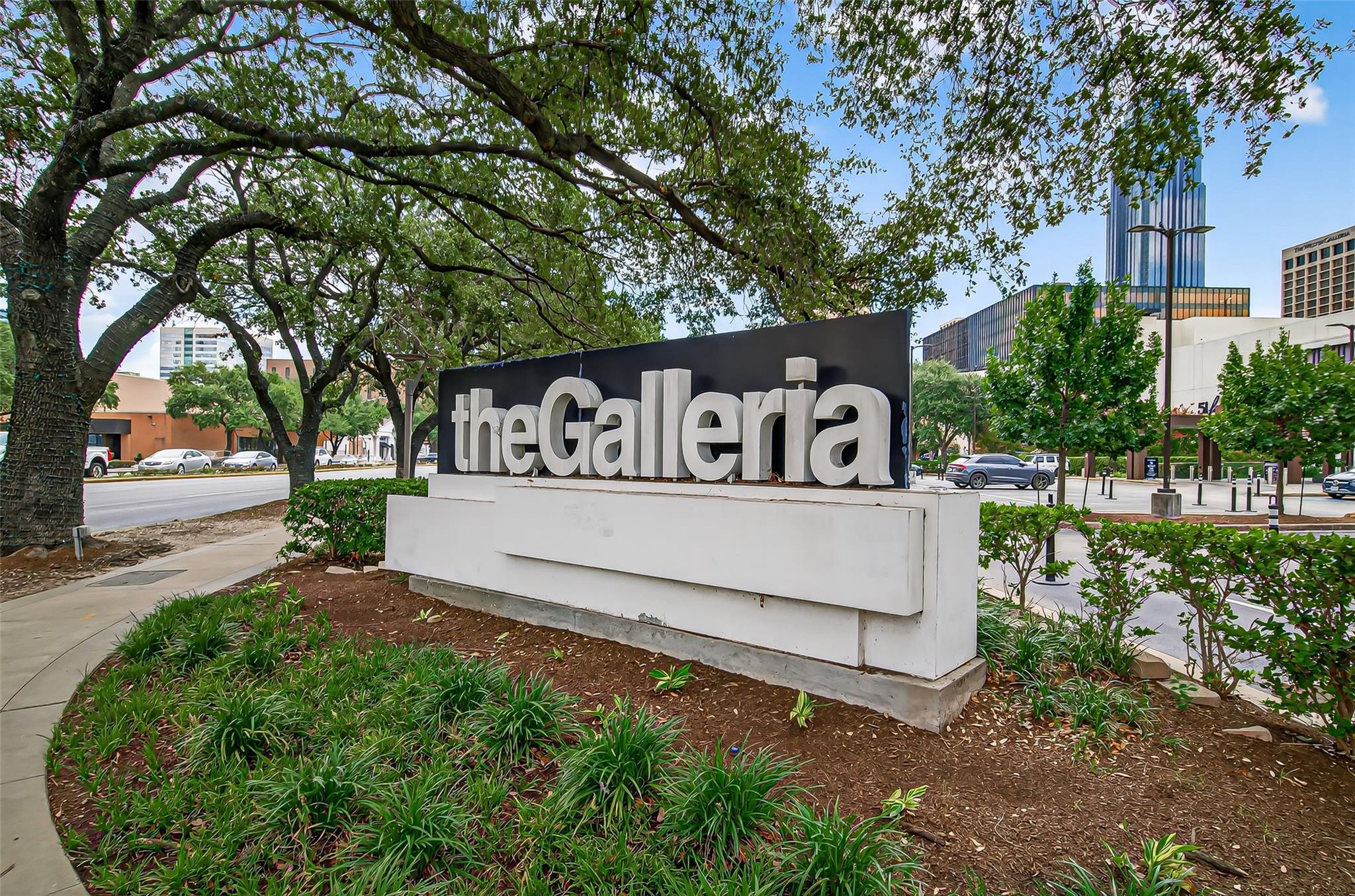 Houston, Texas 77056, United States, 3 Bedrooms Bedrooms, ,4 BathroomsBathrooms,Residential,Active,164061