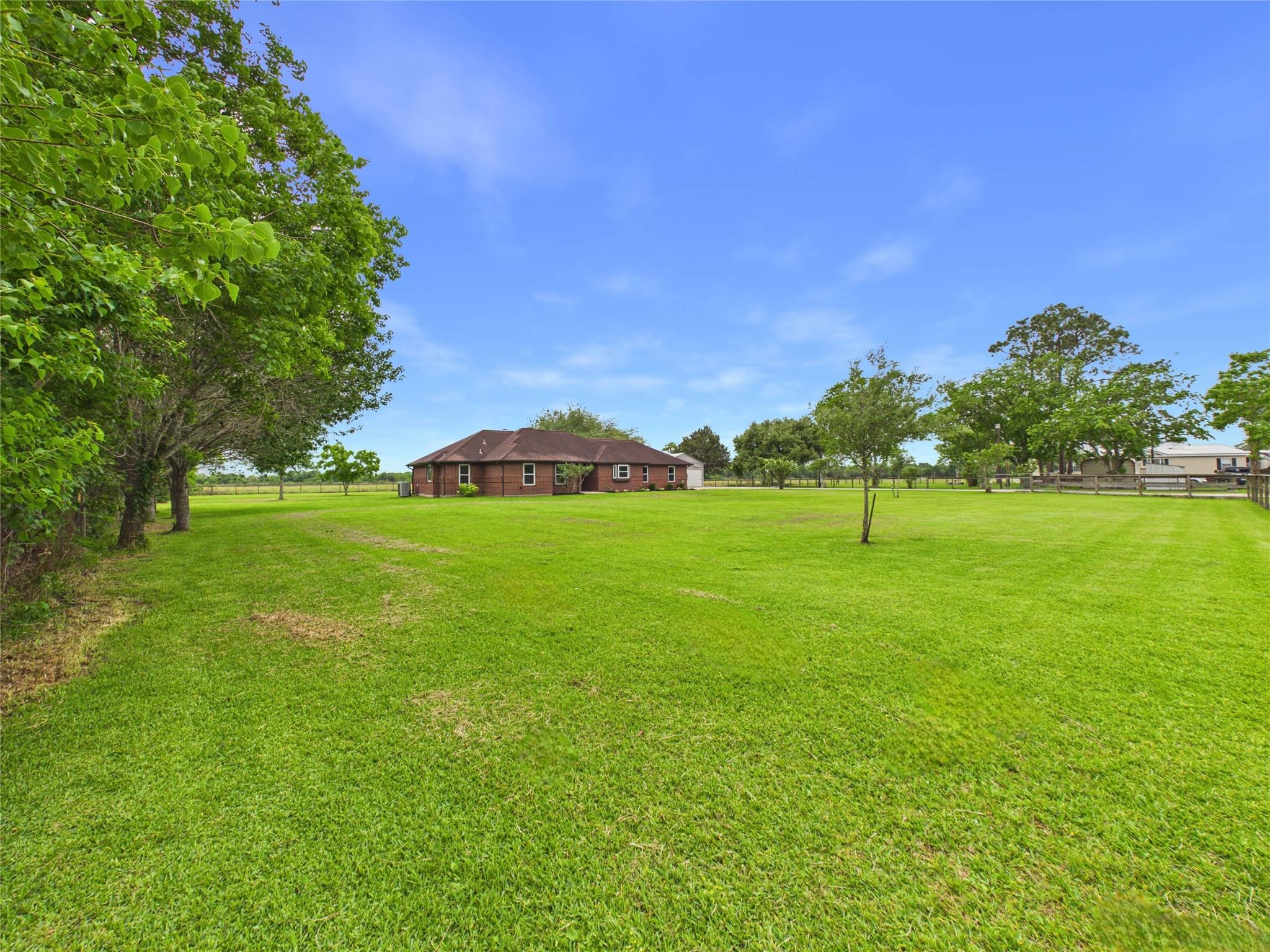 4610 Mustang Rd Road