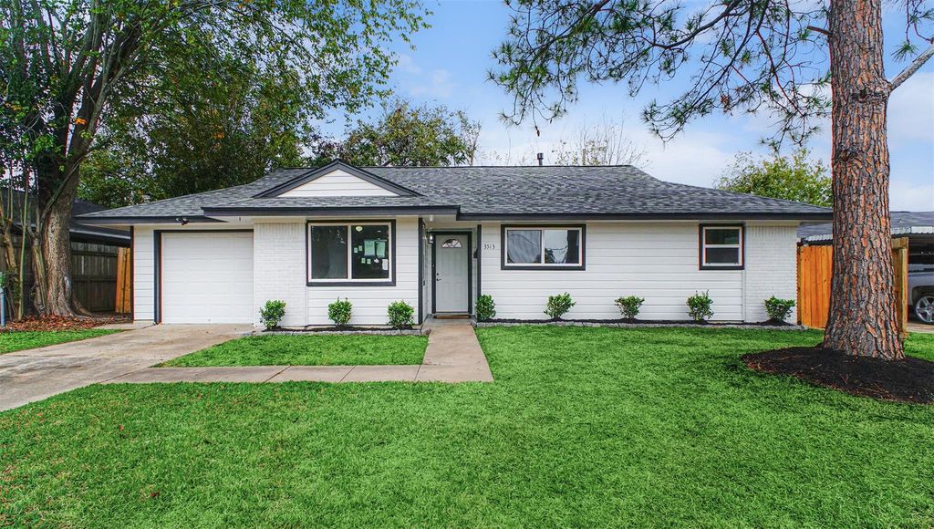 Photo of 3513 Tanglebriar Drive, Pasadena, TX 77503 (MLS # 73459948)