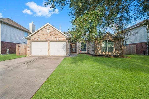 Photo of 25910 Oakridge Forest Lane, Spring, TX 77386 (MLS # 88681228)