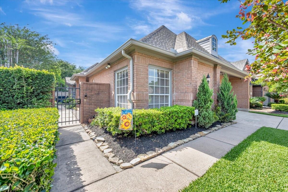 1907 Carriage Brook Way
