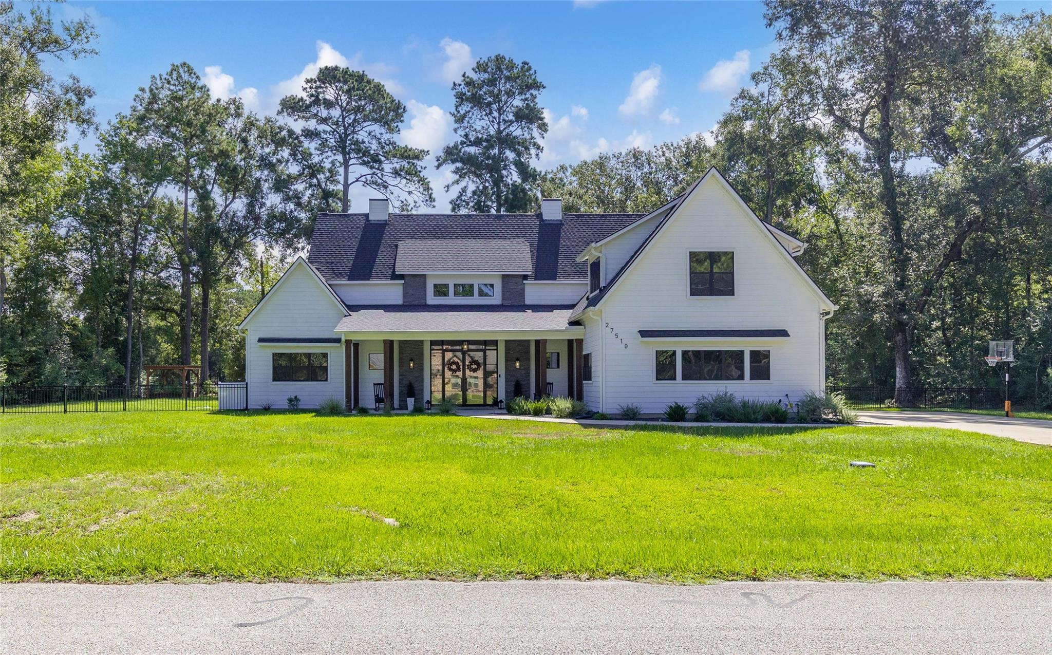 27510 Golf View Lane