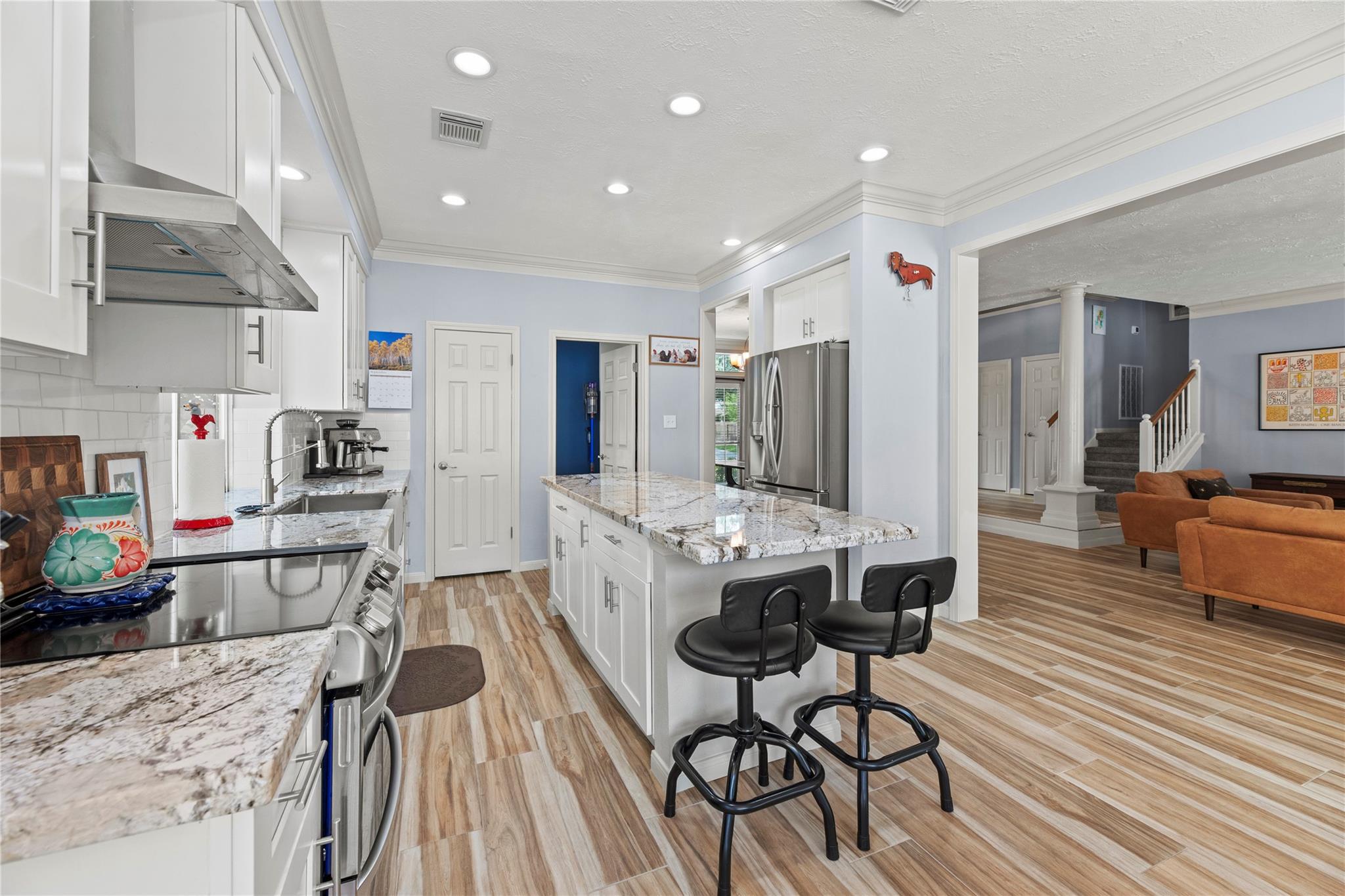 1814 Breezy Bend Drive