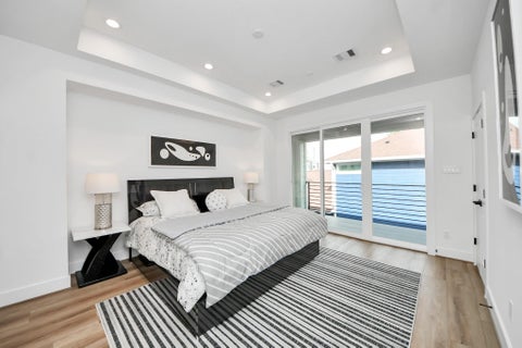 Tiny photo for 505 Middle Street, Houston, TX 77003 (MLS # 62803457)