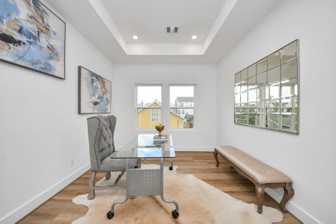 Tiny photo for 505 Middle Street, Houston, TX 77003 (MLS # 62803457)