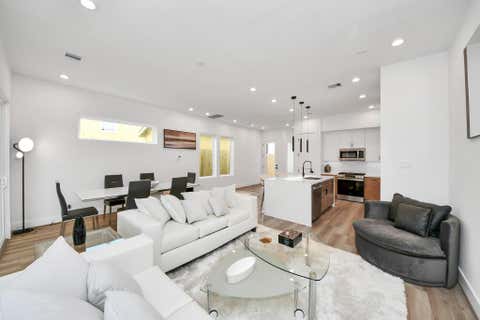 Tiny photo for 505 Middle Street, Houston, TX 77003 (MLS # 62803457)