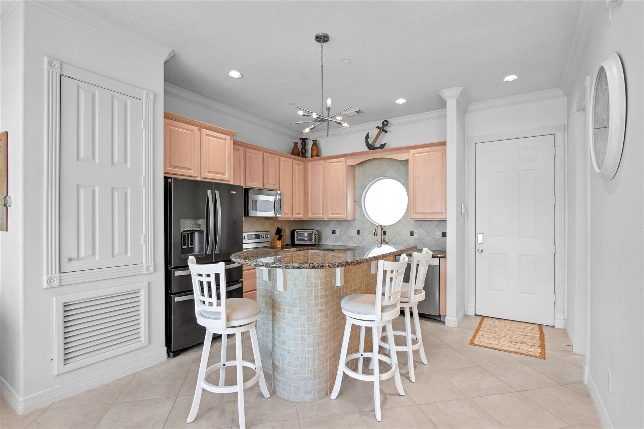 168 Lake Point C103 Boulevard