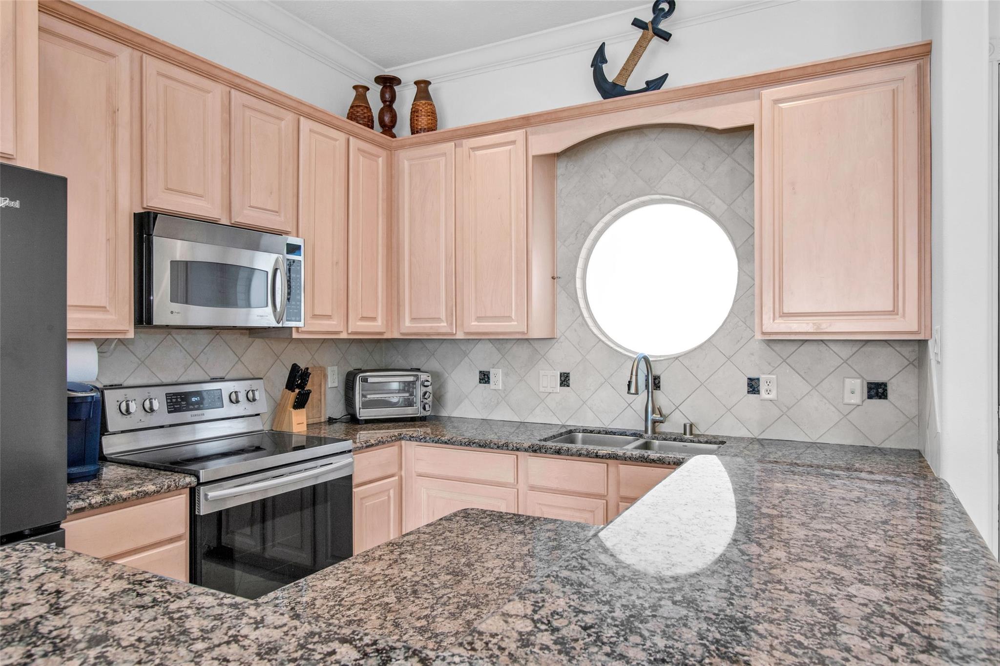 168 Lake Point C103 Boulevard