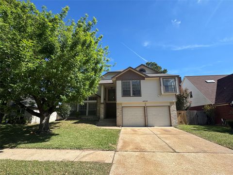 Photo of 4906 Kleinmeadow Court, Houston, TX 77066 (MLS # 77649297)