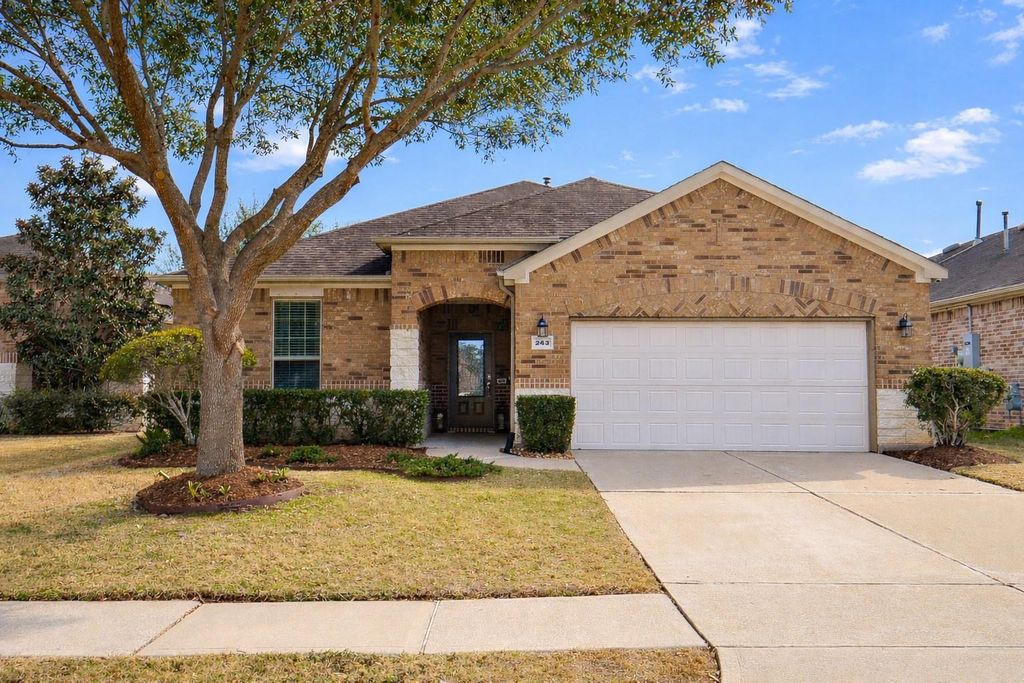 Photo of 243 Ranch House Lane, Richmond, TX 77469 (MLS # 64556728)