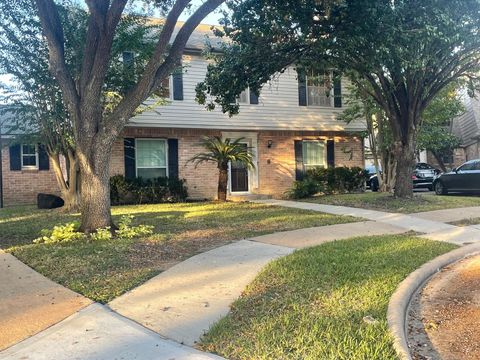 Photo of 11310 Meadow Lake Drive, Houston, TX 77077 (MLS # 12141453)