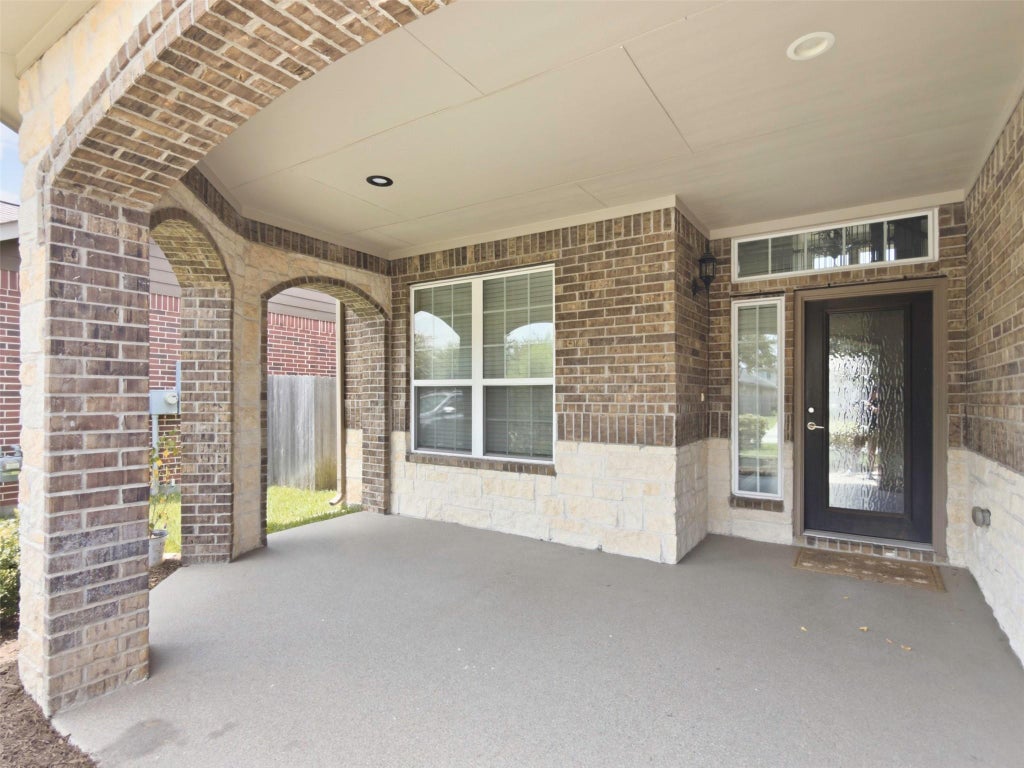 Photo of 21607 Whistling Straits Drive, Porter, TX 77365 (MLS # 72984968)