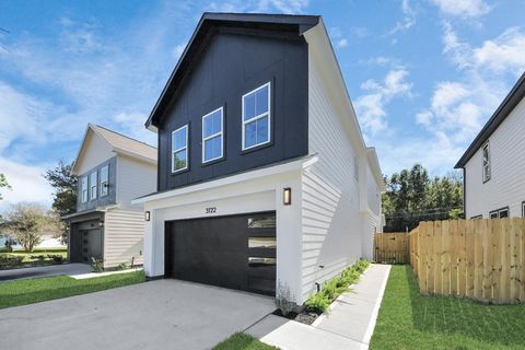 Tiny photo for 3122 Dawson Lane, Houston, TX 77051 (MLS # 88094210)