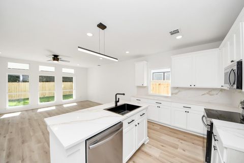 Tiny photo for 3122 Dawson Lane, Houston, TX 77051 (MLS # 88094210)