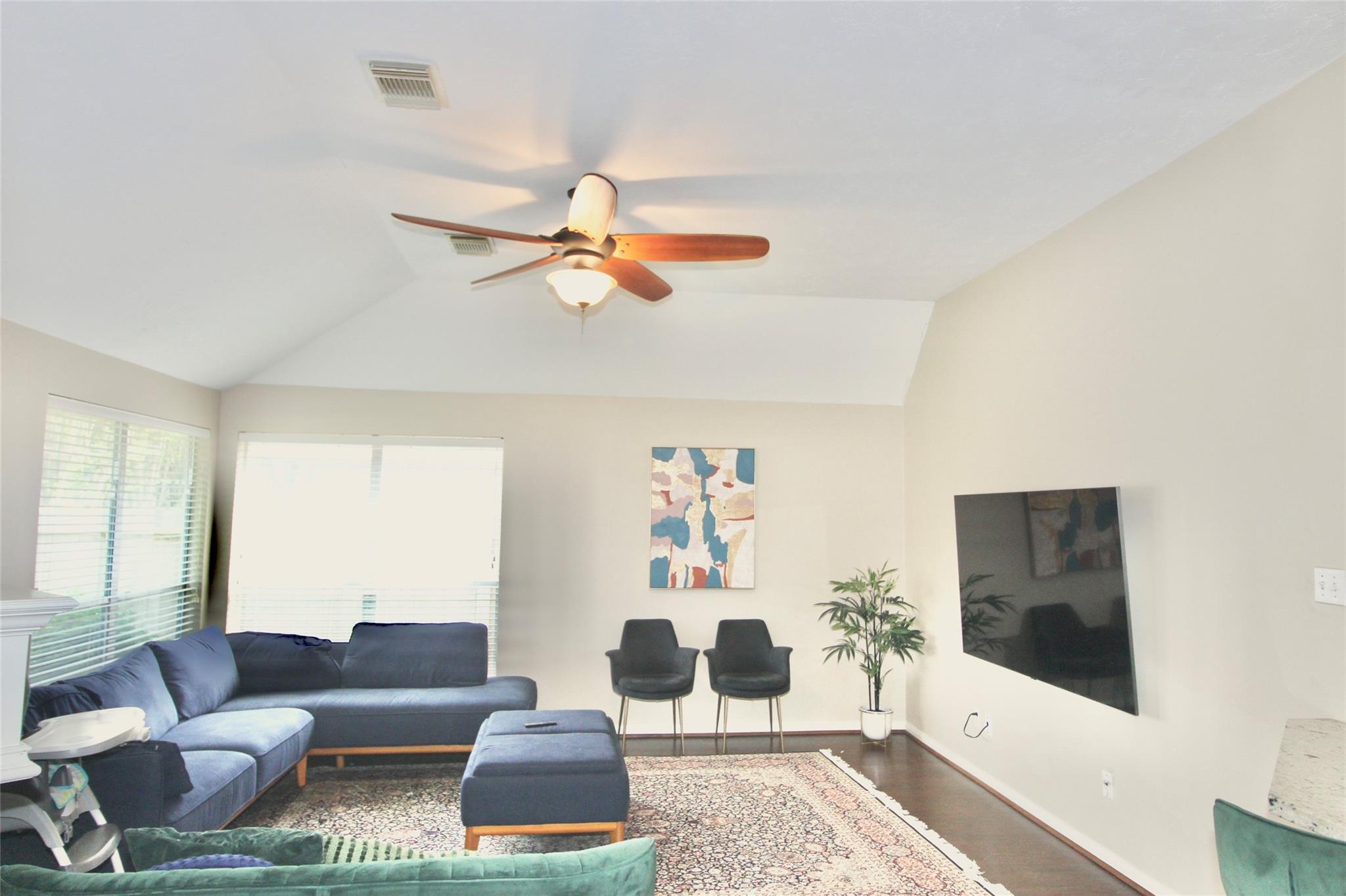 1107 Woodley Bend