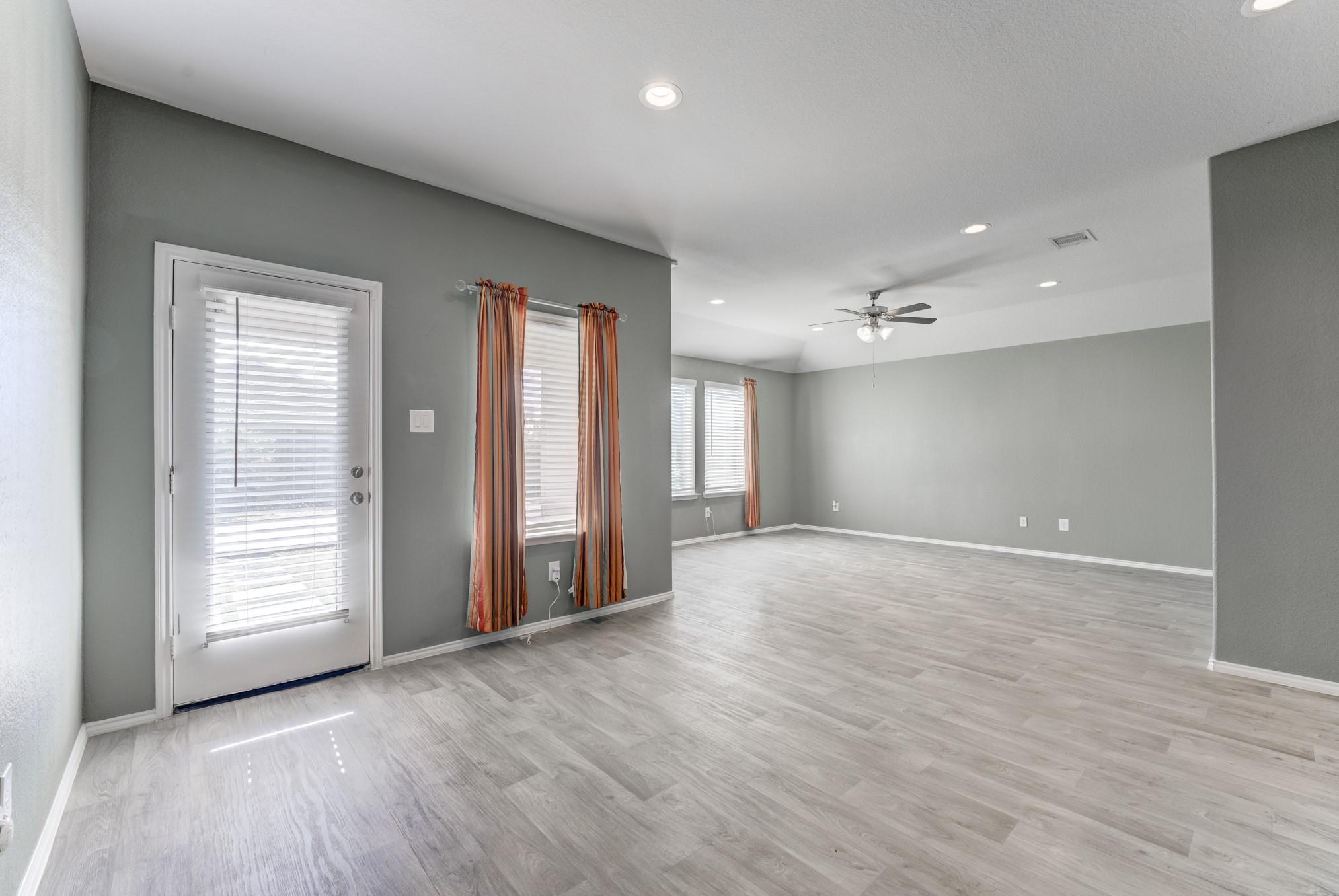 1815 Golden Ale Court