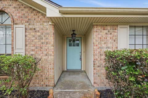 Photo of 2431 Postoak Lane, Groves, TX 77619 (MLS # 80750042)