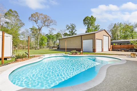 Photo of 175 Road 66121, Dayton, TX 77535 (MLS # 69145099)