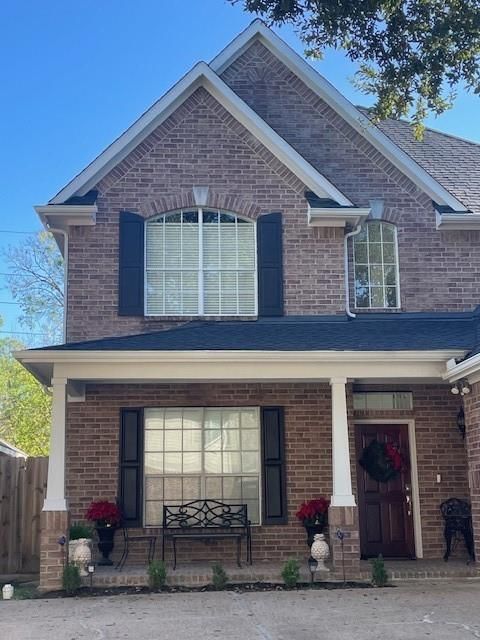 Photo of 1615 Lakeside Enclave Drive, Houston, TX 77077 (MLS # 76842777)