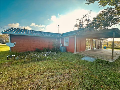 Photo of 1414 Angle Road, Angleton, TX 77515 (MLS # 49911255)