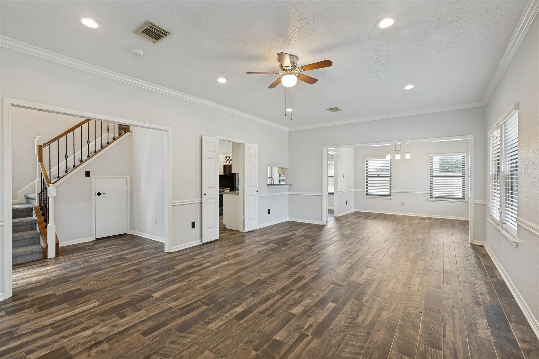 523 Aberdeen Way