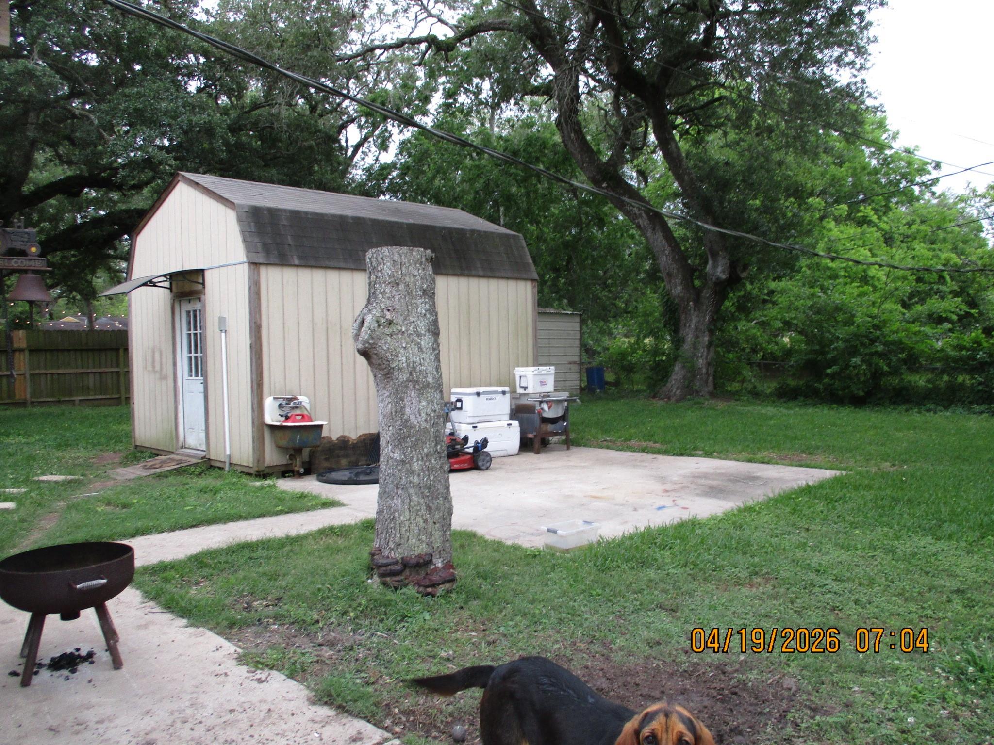112 Chinaberry Street