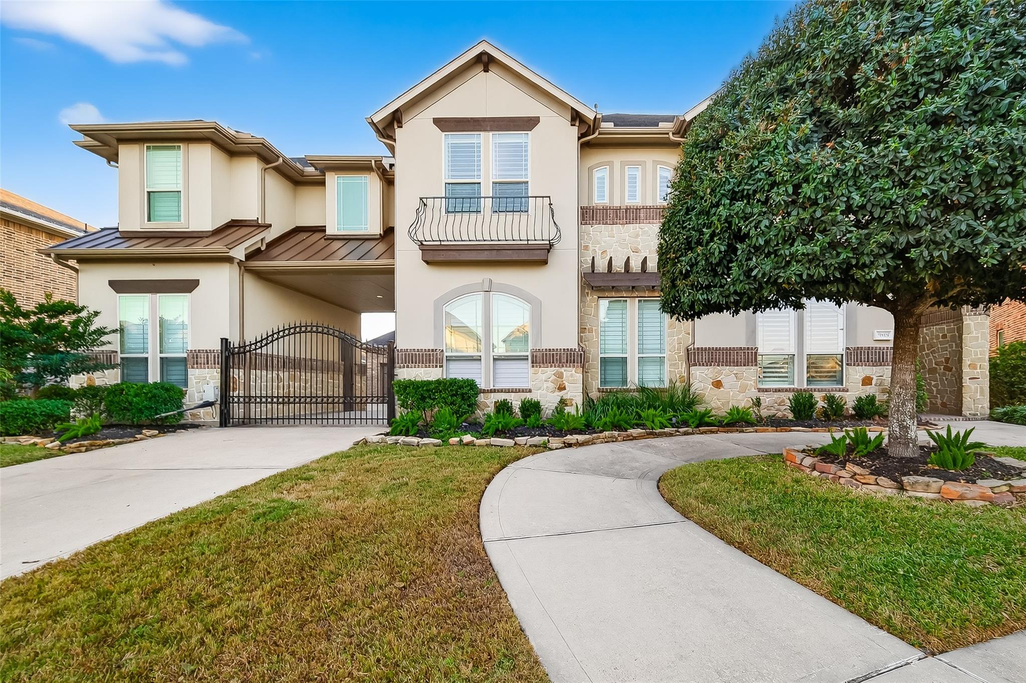 5815 Mustang Ridge Lane