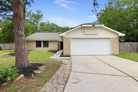 Photo of 18423 Hazycrest Drive, Spring, TX 77379 (MLS # 48128175)