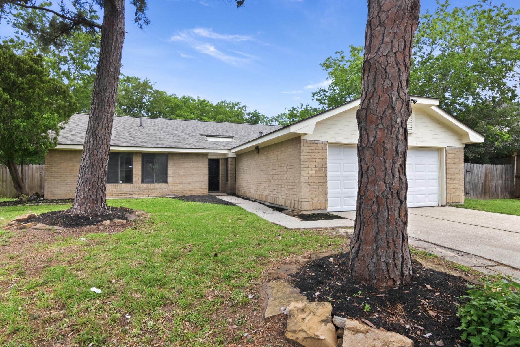 18423 Hazycrest Drive