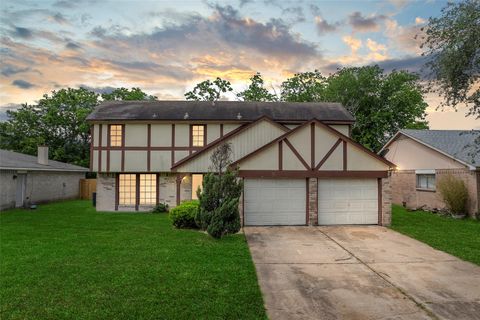 Photo of 4027 Brookhead Trail, Houston, TX 77066 (MLS # 83051054)